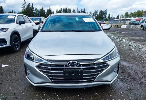 Hyundai Elantra cena 45000 przebieg: 55826, rok produkcji 2018 z Bobowa małe 154
